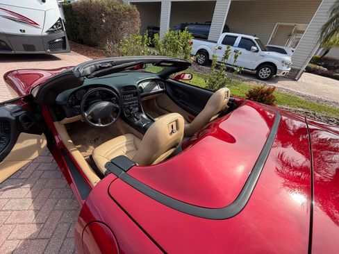 Used 2004 Chevrolet Corvette Convertible w/ Preferred Equipment Group image 8