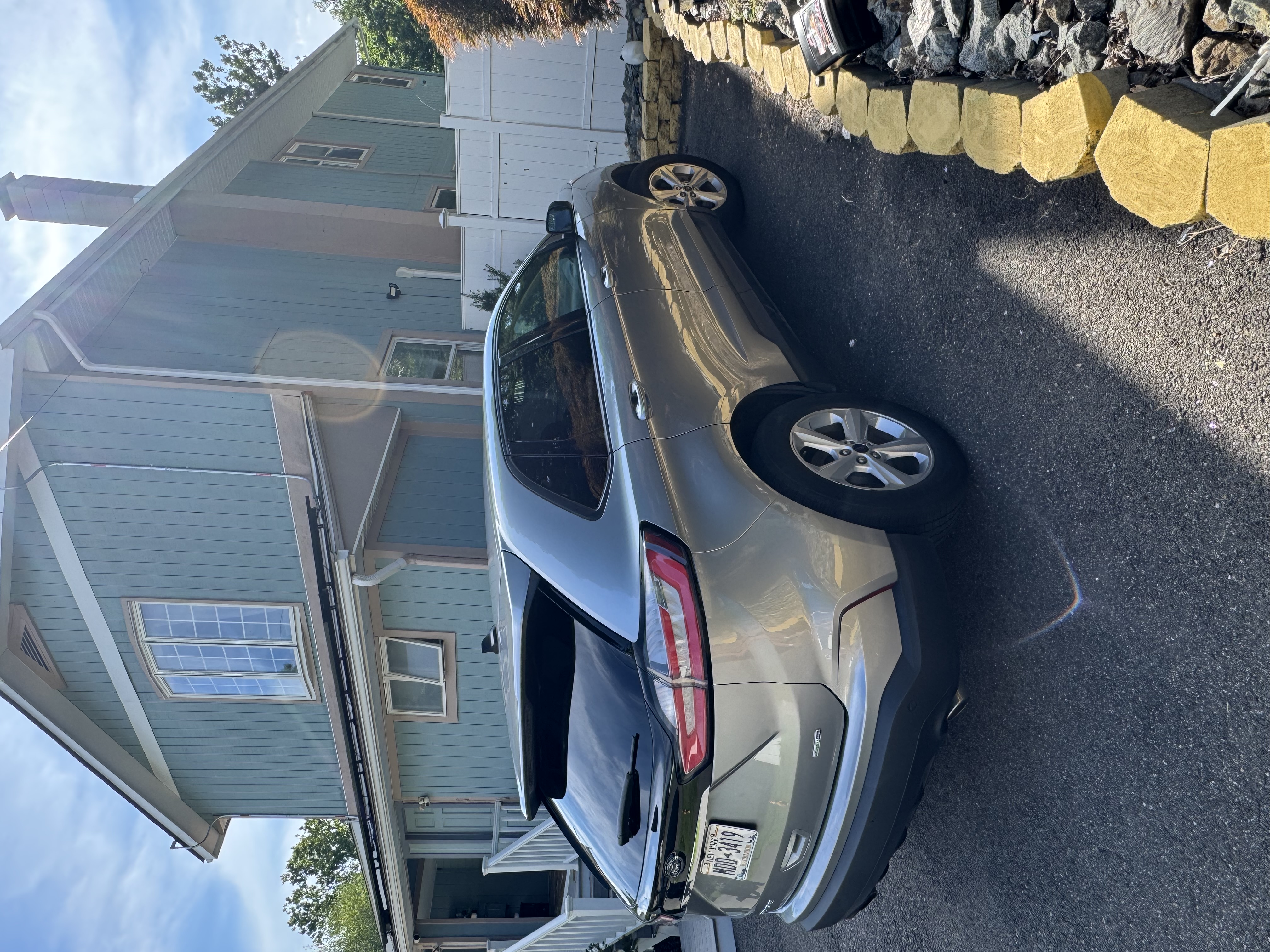 Used 2020 Ford Edge SE AWD/4WD image 4
