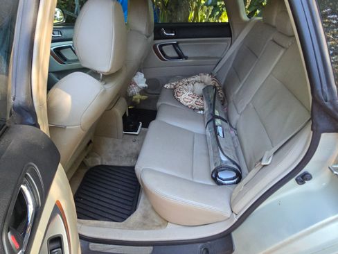 Used 2005 Subaru Outback 2.5XT Limited image 8