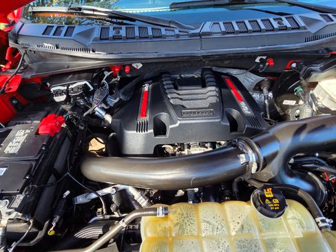 Used 2019 Ford F150 Raptor w/ Equipment Group 802A Luxury image 14