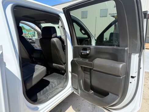 Used 2022 Chevrolet Silverado 3500 W/T w/ WT Convenience Package image 14