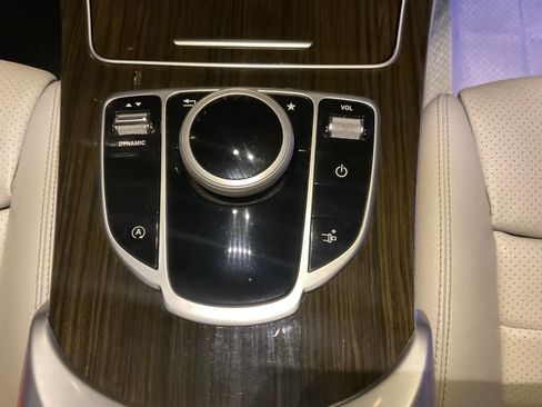 Used 2017 Mercedes-Benz C 300 Coupe image 27