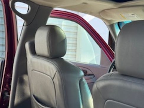 Used 2005 Chevrolet Tahoe LT w/ LT Preferred Equipment Group image 11