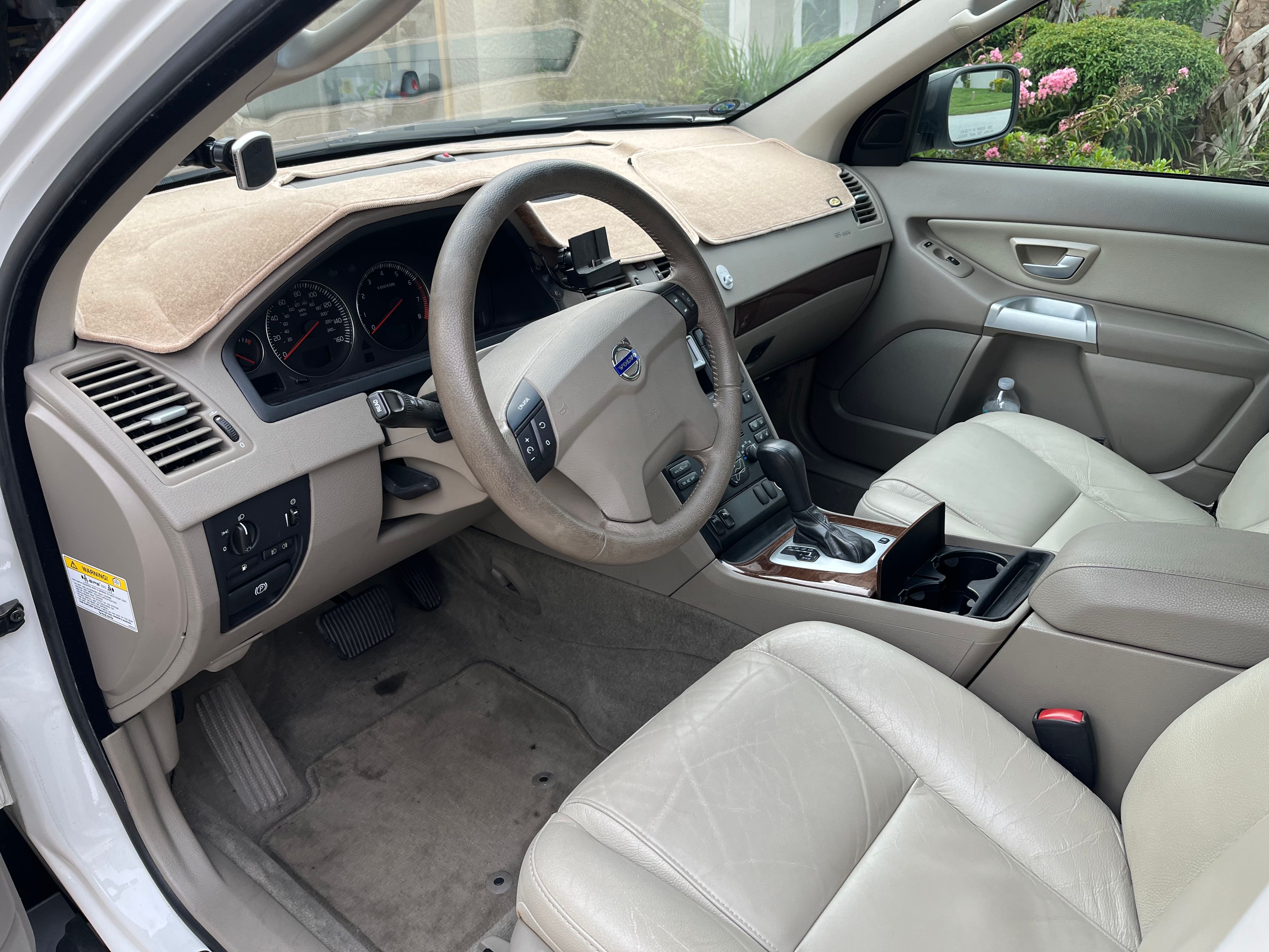 Used 2005 Volvo XC90 2.5T AWD/4WD image 10