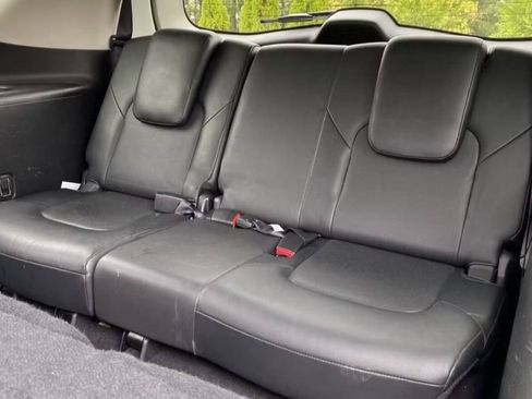 Used 2016 INFINITI QX80 4WD w/ Deluxe Technology Package image 9