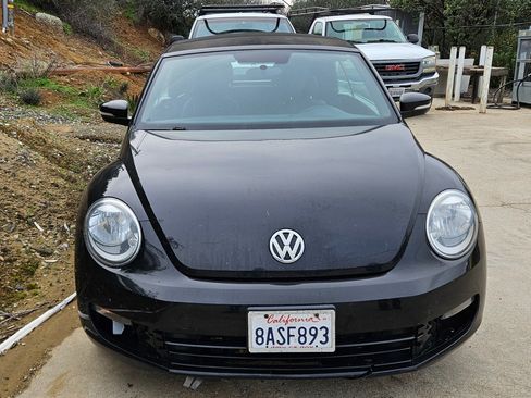 Used 2014 Volkswagen Beetle 1.8T image 5