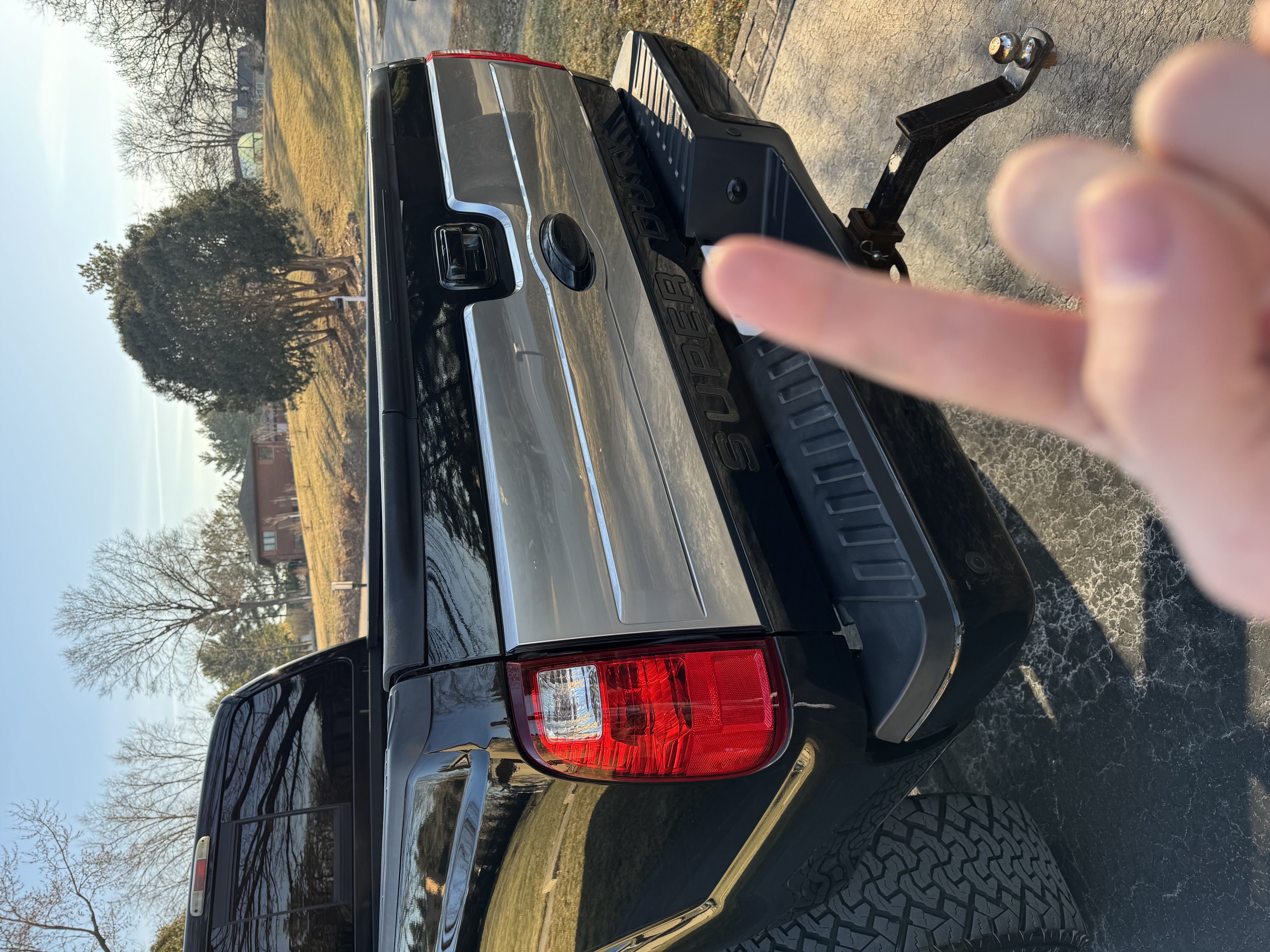 Used 2015 Ford F250 Platinum AWD/4WD image 5