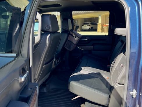 Used 2022 Chevrolet Silverado 3500 High Country w/ Technology Package image 26