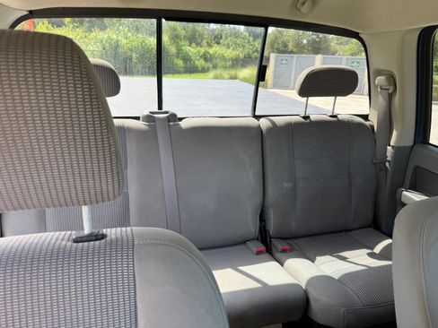 Used 2006 Dodge Ram 2500 Truck SLT w/ Light Group RWD image 17