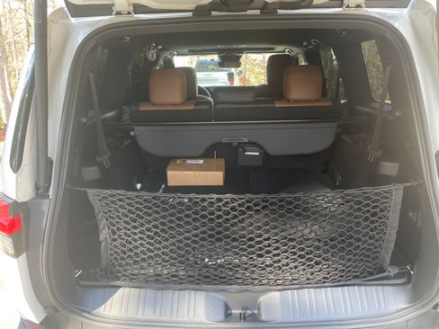 Used 2024 Lexus GX 550 550 Luxury Sport Utility 4D image 6