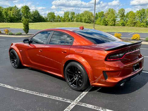 Used 2023 Dodge Charger Scat Pack RWD image 2
