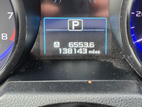 Used 2018 Subaru Outback 2.5i Touring image 4