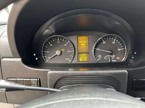 Used 2015 Mercedes-Benz Sprinter 2500 image 5