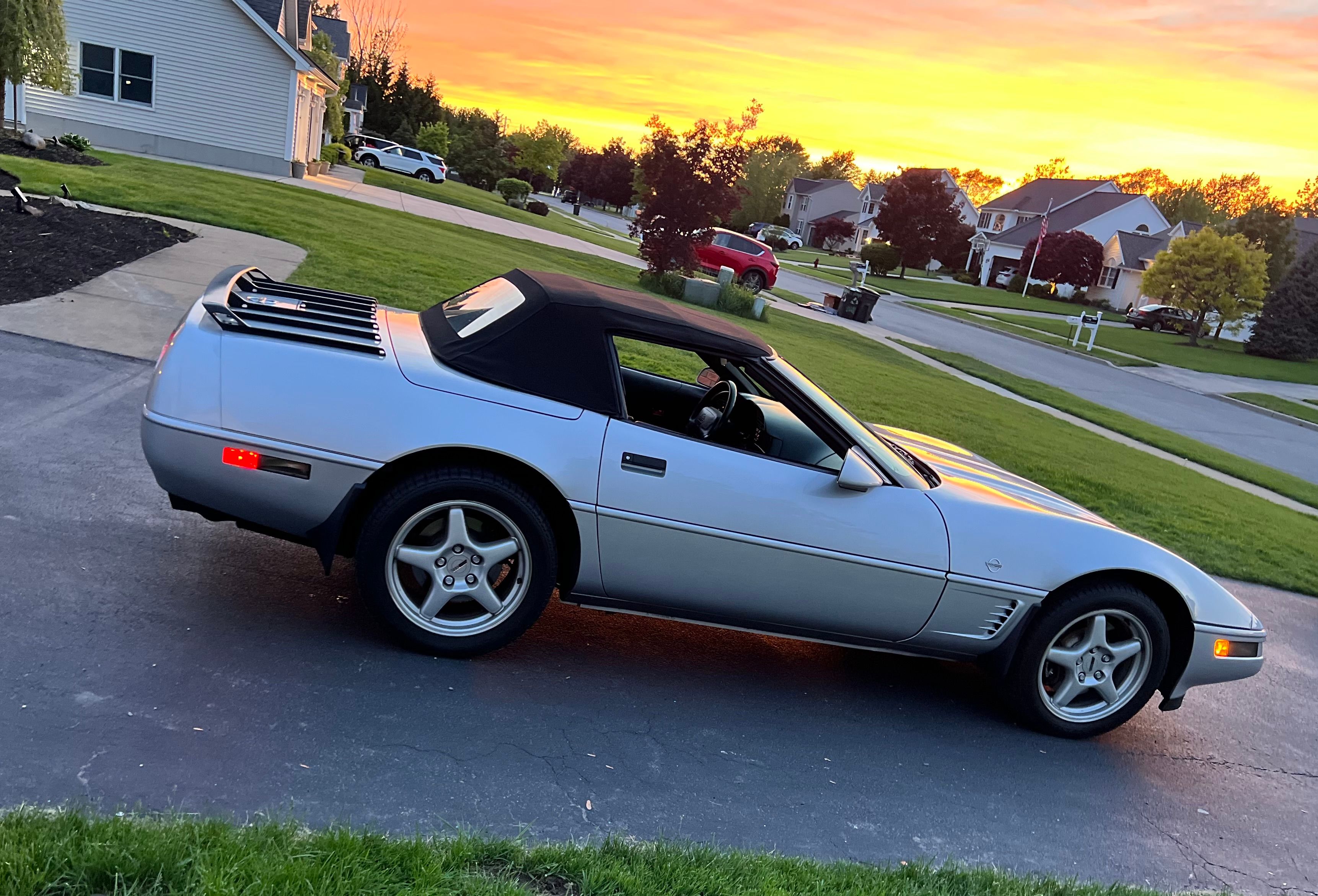 Used 1996 Chevrolet Corvette Convertible RWD image 5