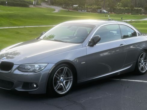 Used 2013 BMW 335is Convertible RWD image 6