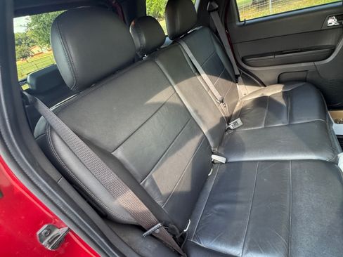 Used 2012 Ford Escape Limited AWD/4WD image 21