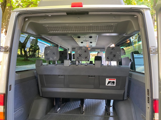 Used 2005 Dodge Sprinter 2500 w/ Cooling Group RWD image 2
