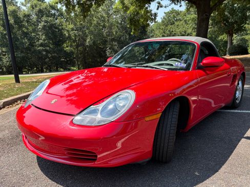 Used 2003 Porsche Boxster RWD image 18