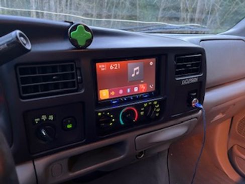 Used 2005 Ford Excursion XLT image 5