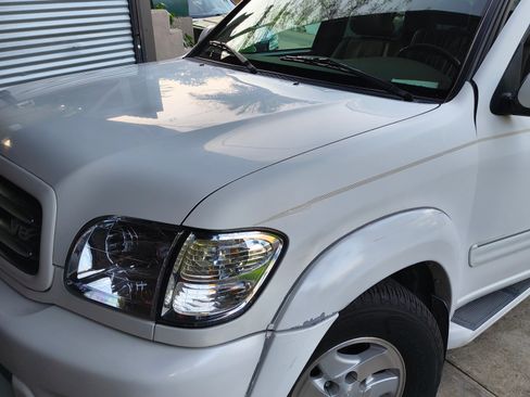 Used 2001 Toyota Sequoia Limited image 13