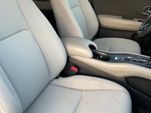 Used 2020 Honda HR-V EX image 5