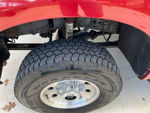 Used 2000 Ford Excursion XLT image 9