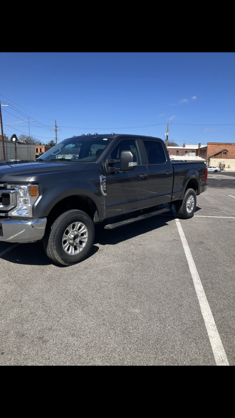 Used 2020 Ford F250 XL w/ STX Appearance Package AWD/4WD image 2