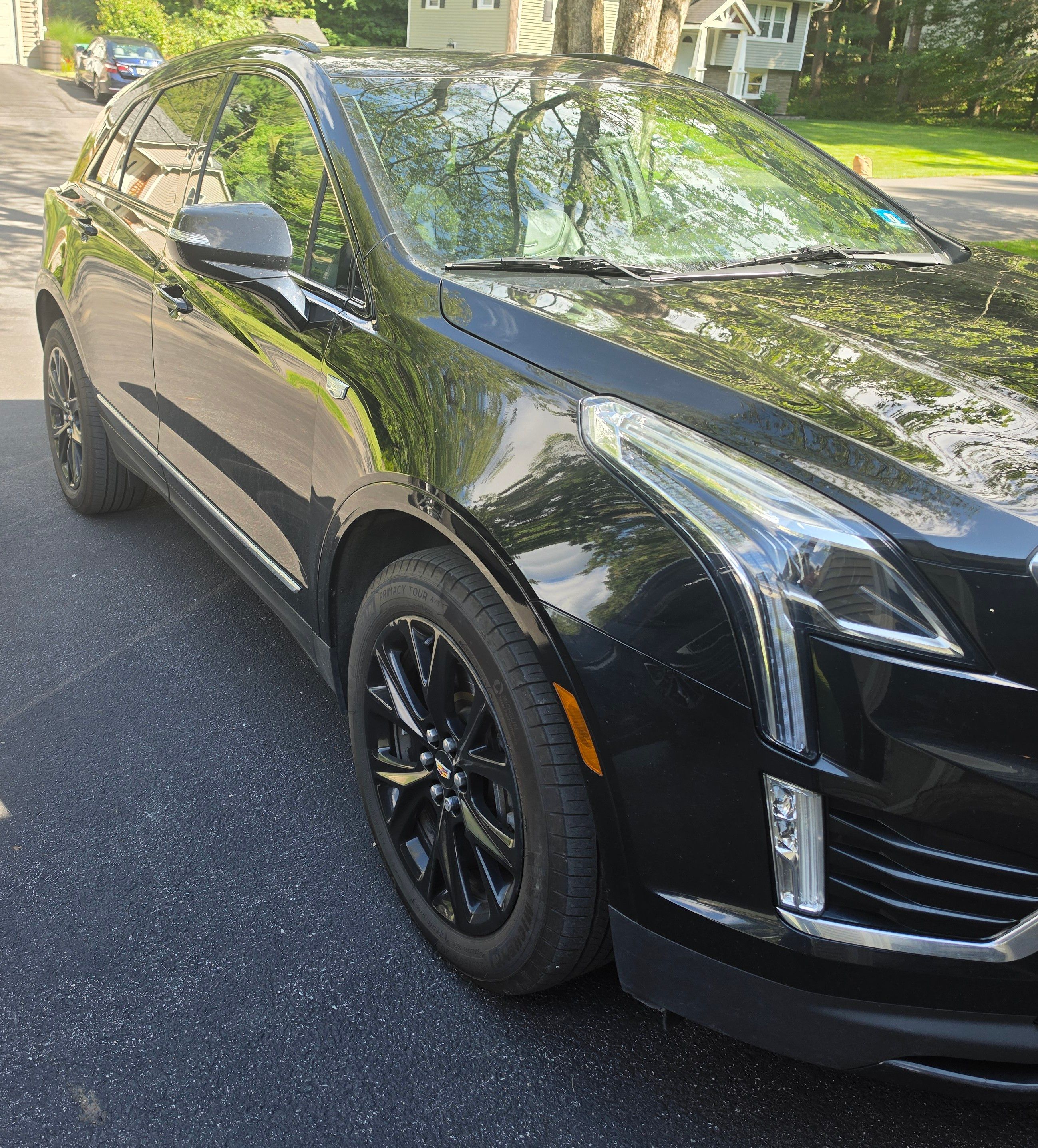 Used 2020 Cadillac XT5 Sportv AWD/4WD image 2