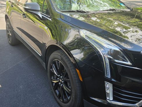 Used 2020 Cadillac XT5 Sportv AWD/4WD image 2