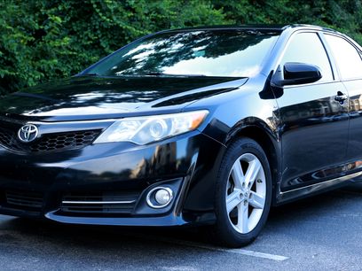 Used 2014 Toyota Camry SE