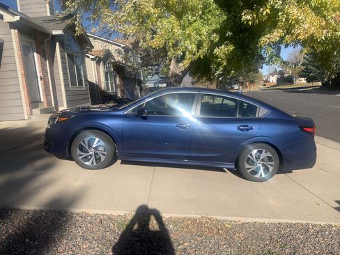 Used 2021 Subaru Legacy Premium image 6