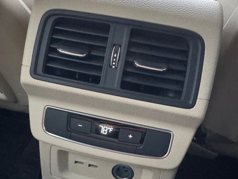 Used 2023 Audi Q5 2.0T Premium Plus image 12