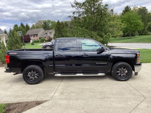 Used 2015 Chevrolet Silverado 1500 LT w/ LT Convenience Package AWD/4WD image 1