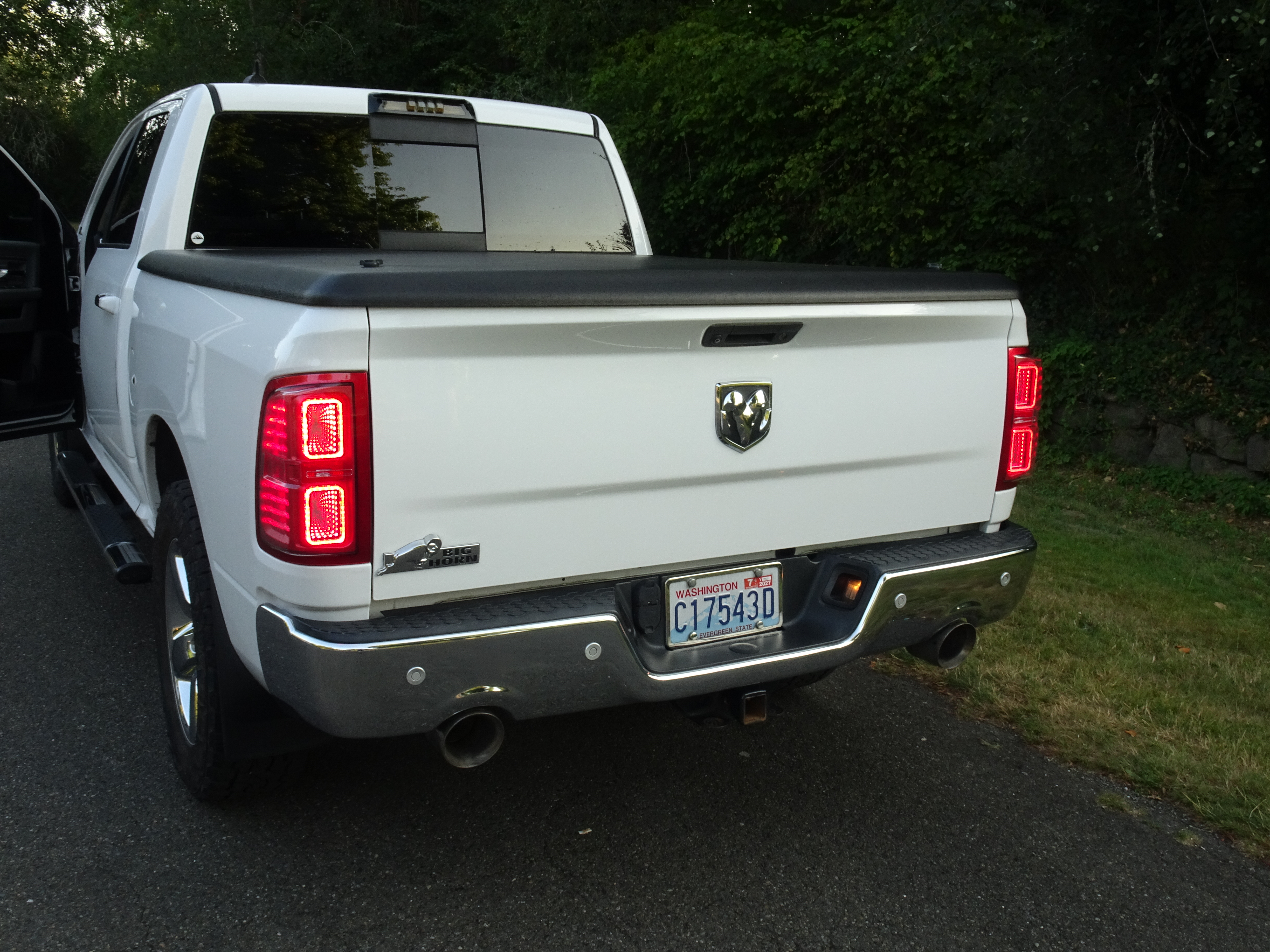 Used 2015 RAM 1500 Big Horn AWD/4WD image 21