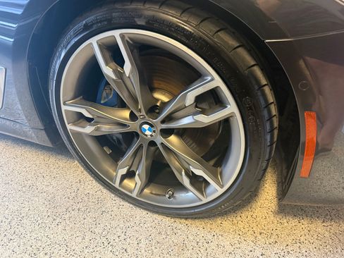 Used 2020 BMW M550i xDrive w/ Dynamic Handling Package AWD/4WD image 13