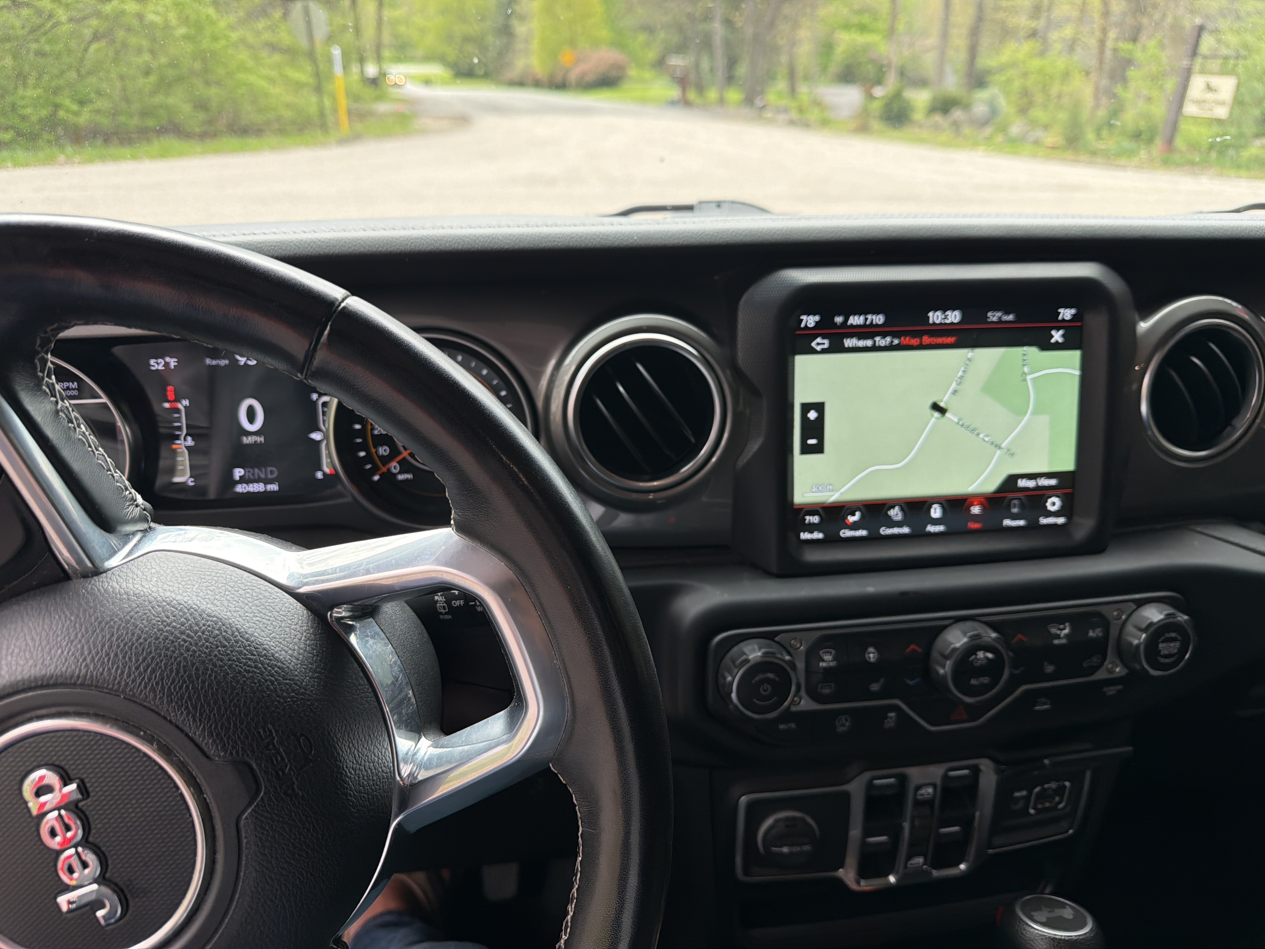 Used 2021 Jeep Wrangler Unlimited Sahara w/ Uconnect 4C Nav & Sound Group AWD/4WD image 12