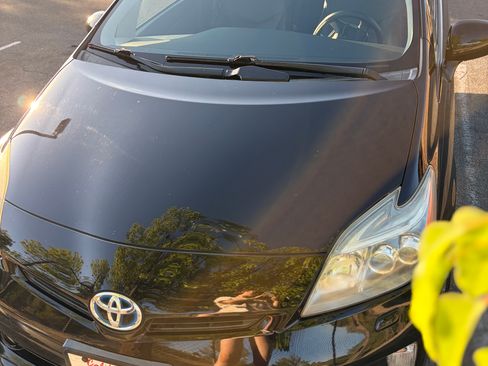 Used 2013 Toyota Prius Five FWD image 9