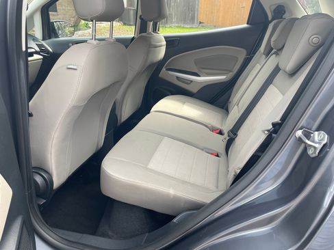 Used 2021 Ford EcoSport S image 18