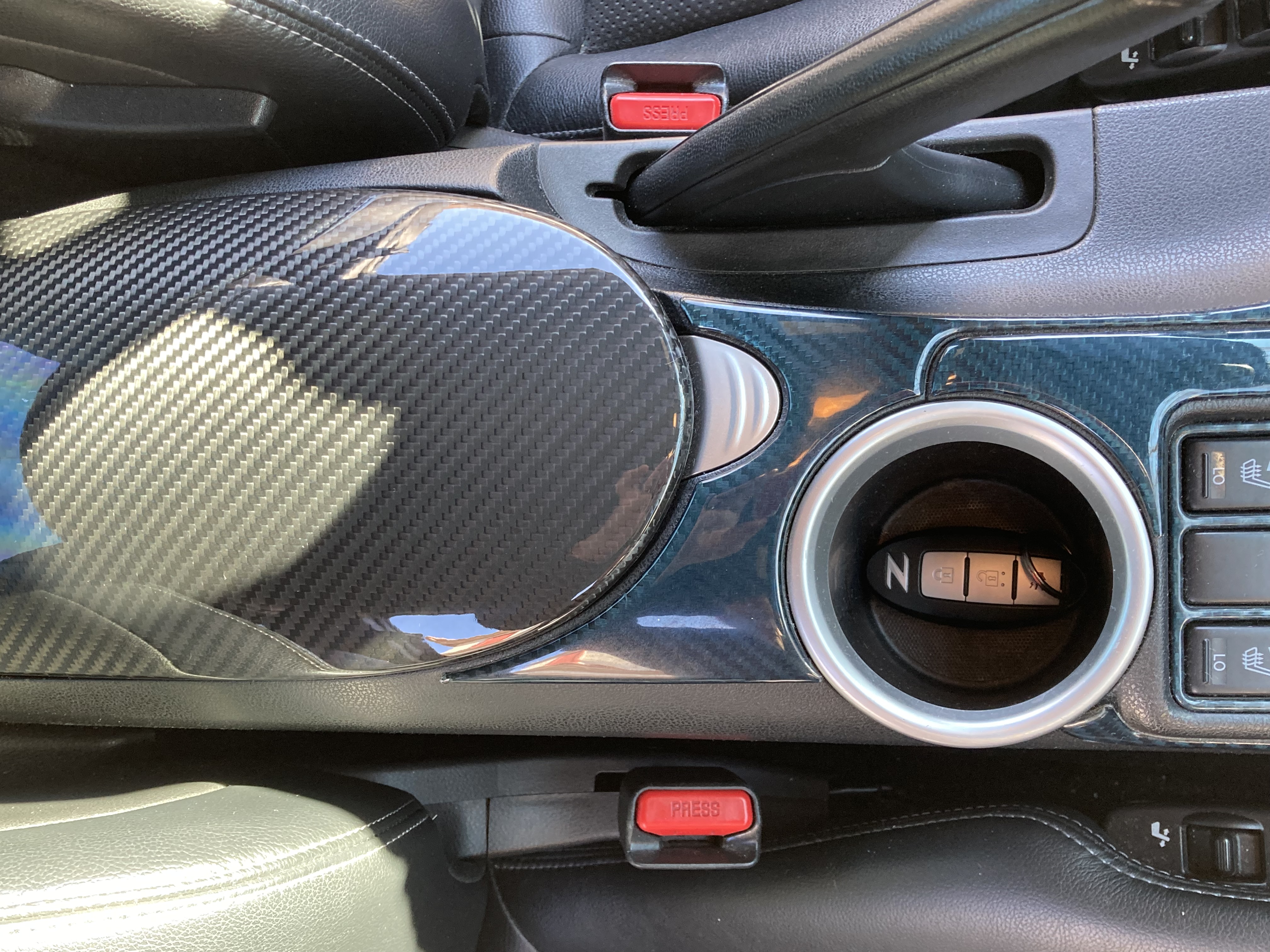 Used 2014 Nissan 370Z Touring w/ Sport Package RWD image 13