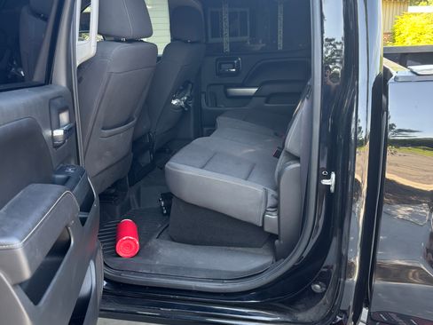 Used 2017 Chevrolet Silverado 1500 LT w/ Texas Edition image 11