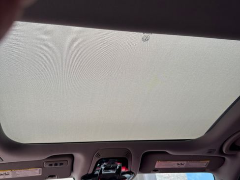 Used 2019 Alfa Romeo Giulia AWD w/ Quick Order Package 22J Sport image 9