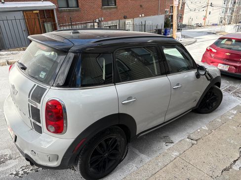 Used 2015 MINI Cooper Countryman S image 6