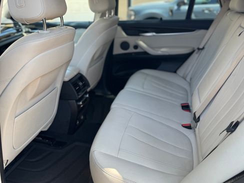 Used 2015 BMW X5 xDrive35d AWD/4WD image 10
