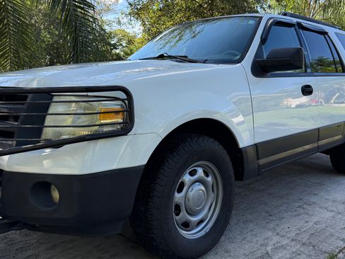 Used 2012 Ford Expedition XL w/ HD Trailer Tow Pkg image 8