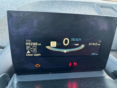 Used 2018 BMW i3 s image 8