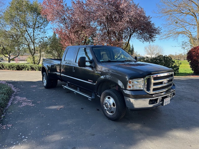 Used 2005 Ford F350 Lariat AWD/4WD image 4
