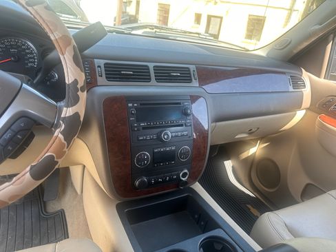 Used 2013 Chevrolet Silverado 3500 LTZ w/ LTZ Plus Package image 13