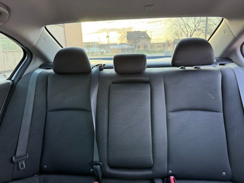 Used 2017 Honda Accord LX image 10