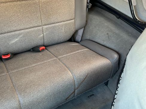 Used 1998 Jeep Wrangler SE image 22