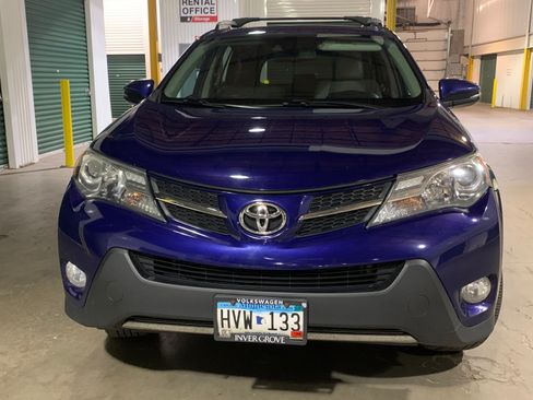 Used 2015 Toyota RAV4 Limited w/ Technology Package AWD/4WD image 1